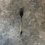 Load image into Gallery viewer, Silver and Gold Cutlery Set