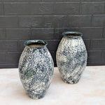 Load image into Gallery viewer, White and black Vase