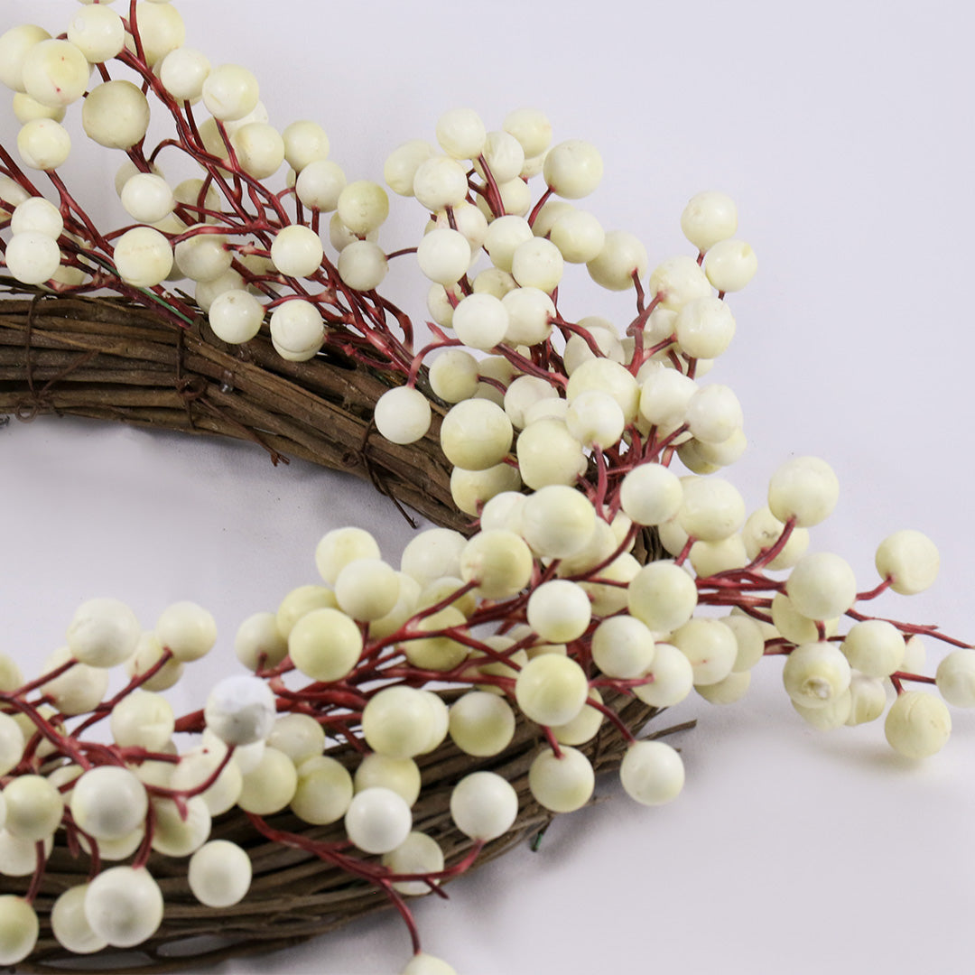 White Berry Wreath 50cm