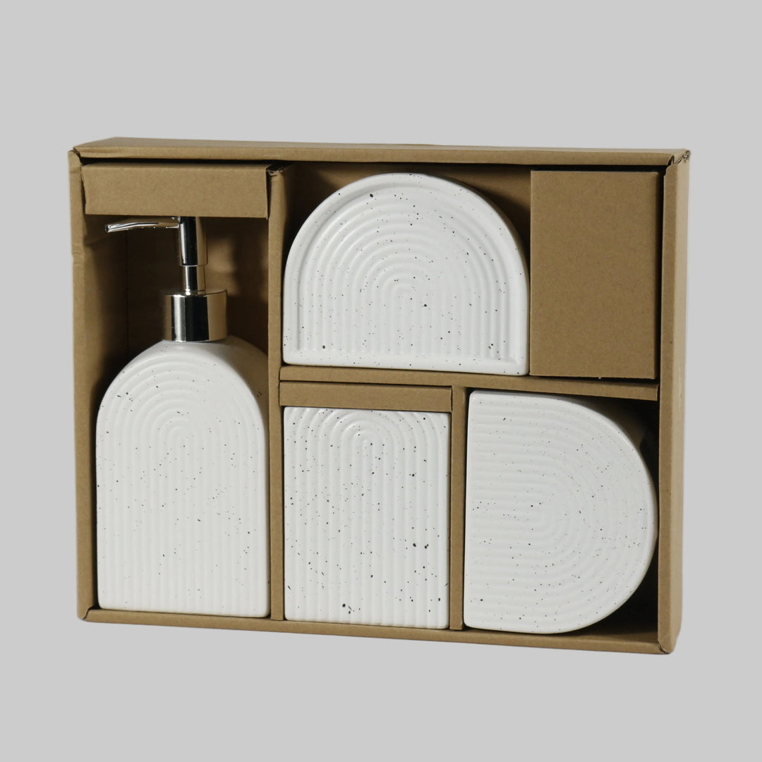 Oval shaped bathroom ceramic set