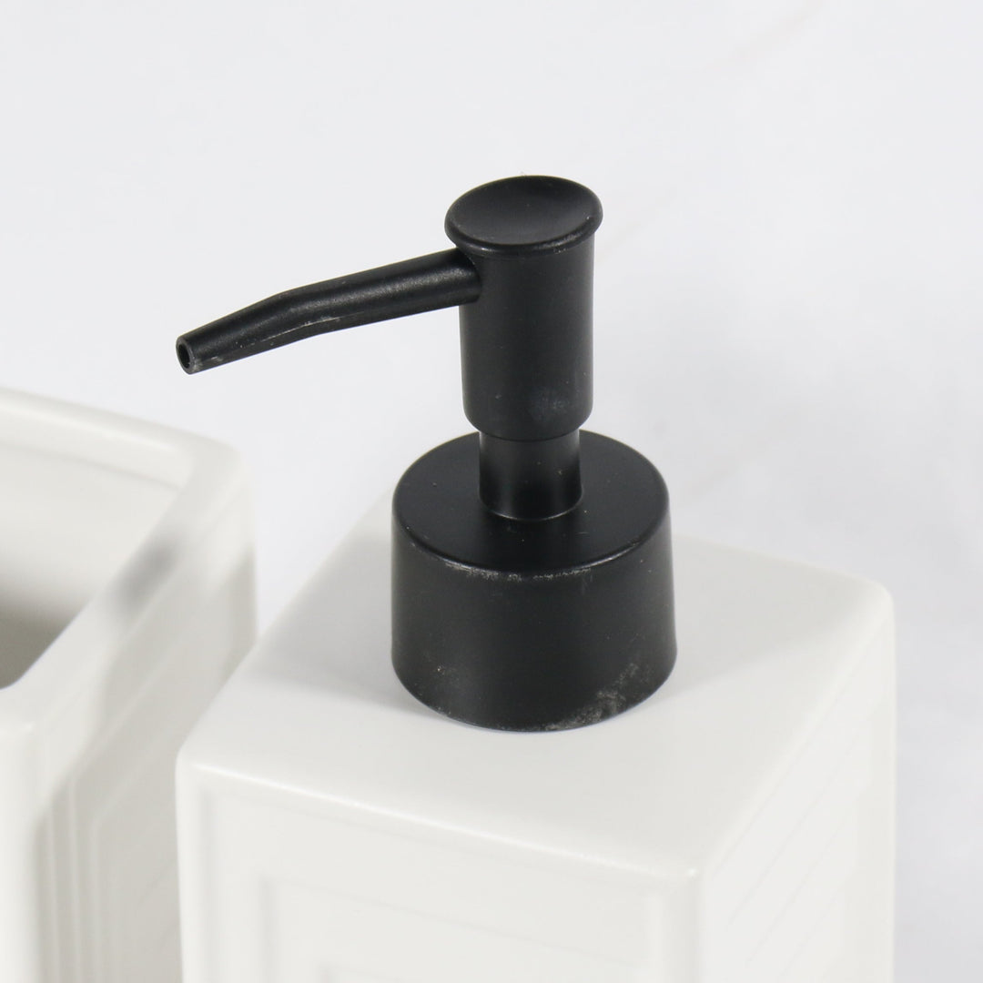 Box shaped white bathroom ceramic set