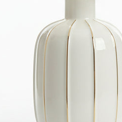 White and gold table lamp