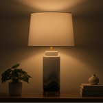 Load image into Gallery viewer, Table lamp
