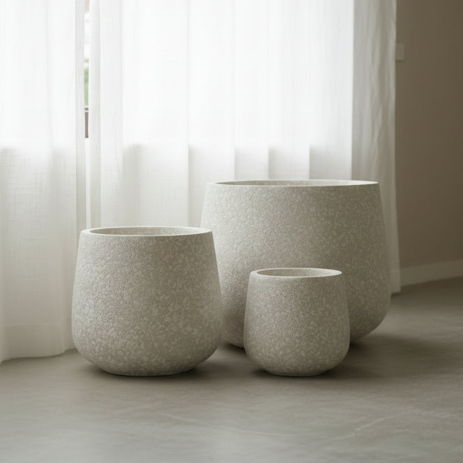 Magnesium White Vase