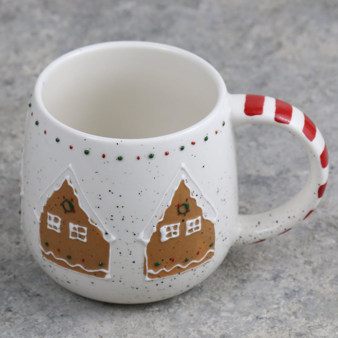 Gingy House Pattern Mug