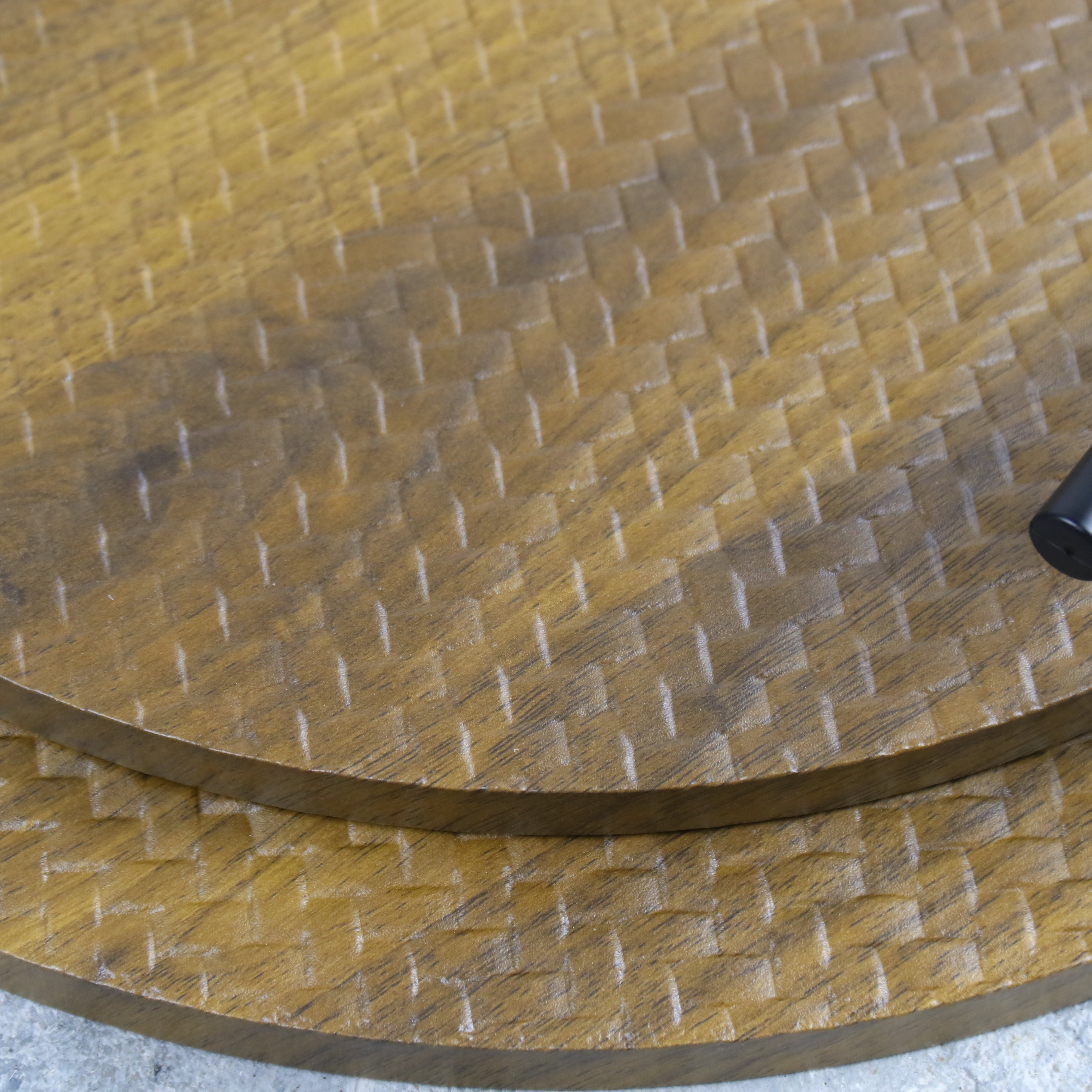 Round Server With Handles
