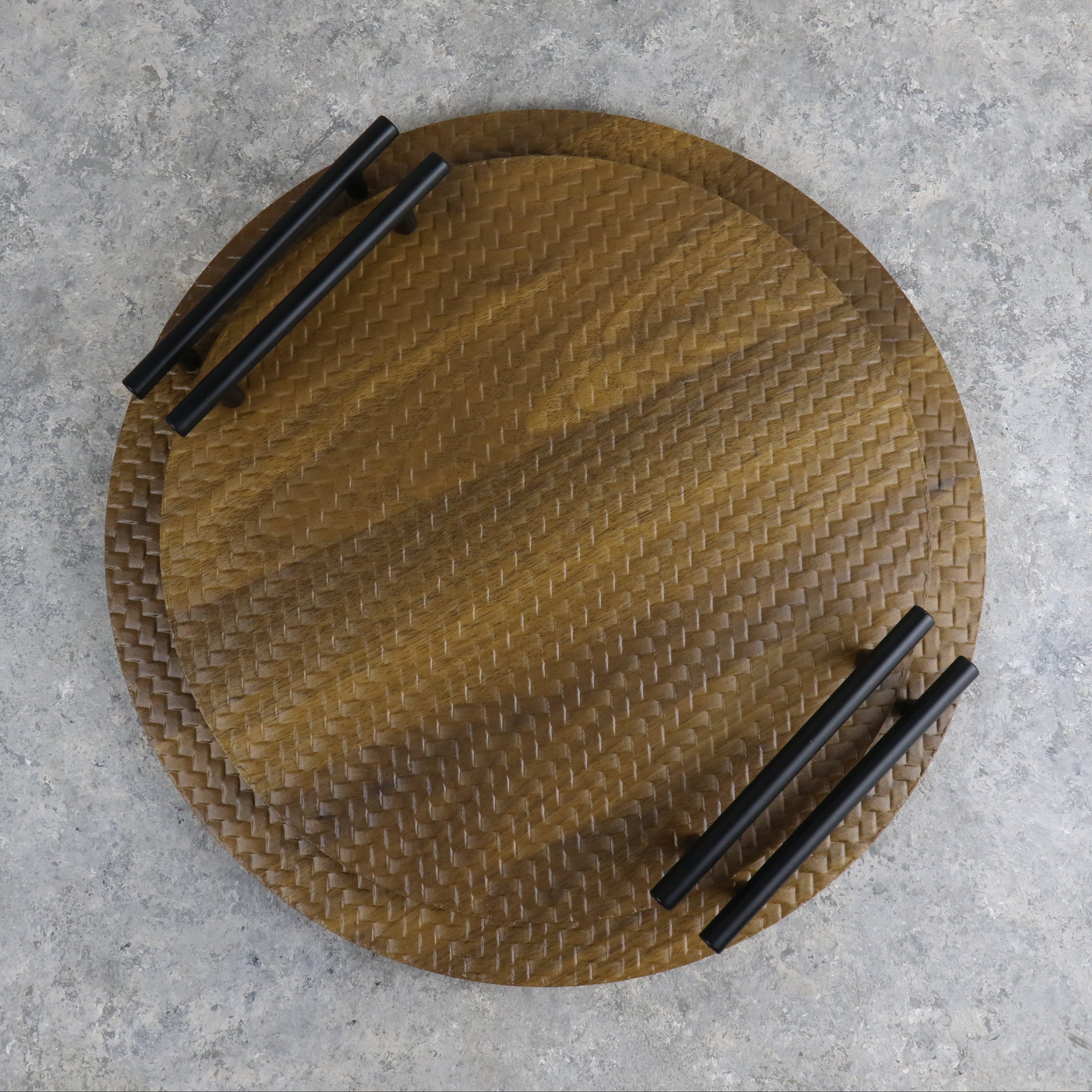 Round Server With Handles