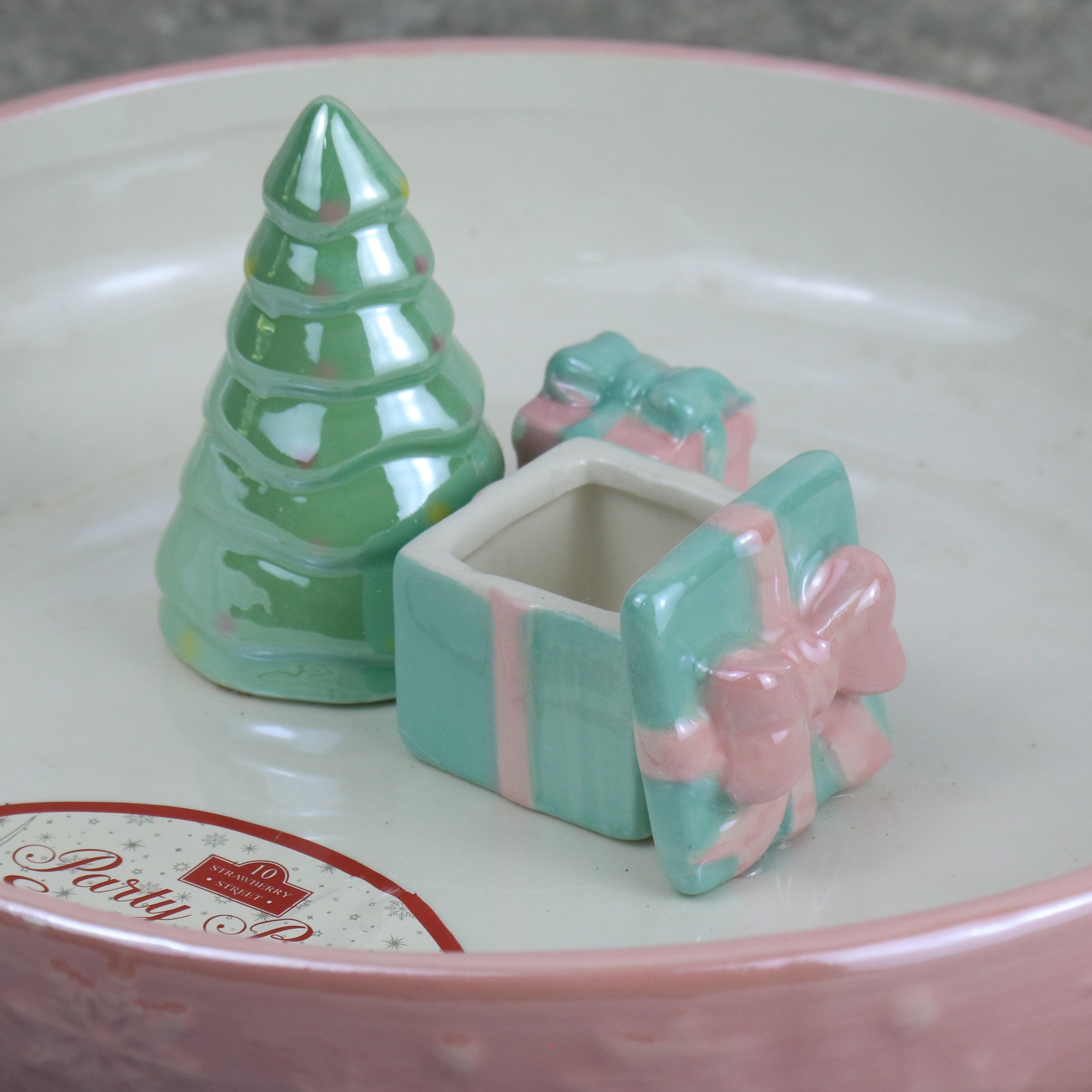 Gift Box & Tree Bowl