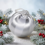 Load image into Gallery viewer, Pearly Swirl Bauble Set
