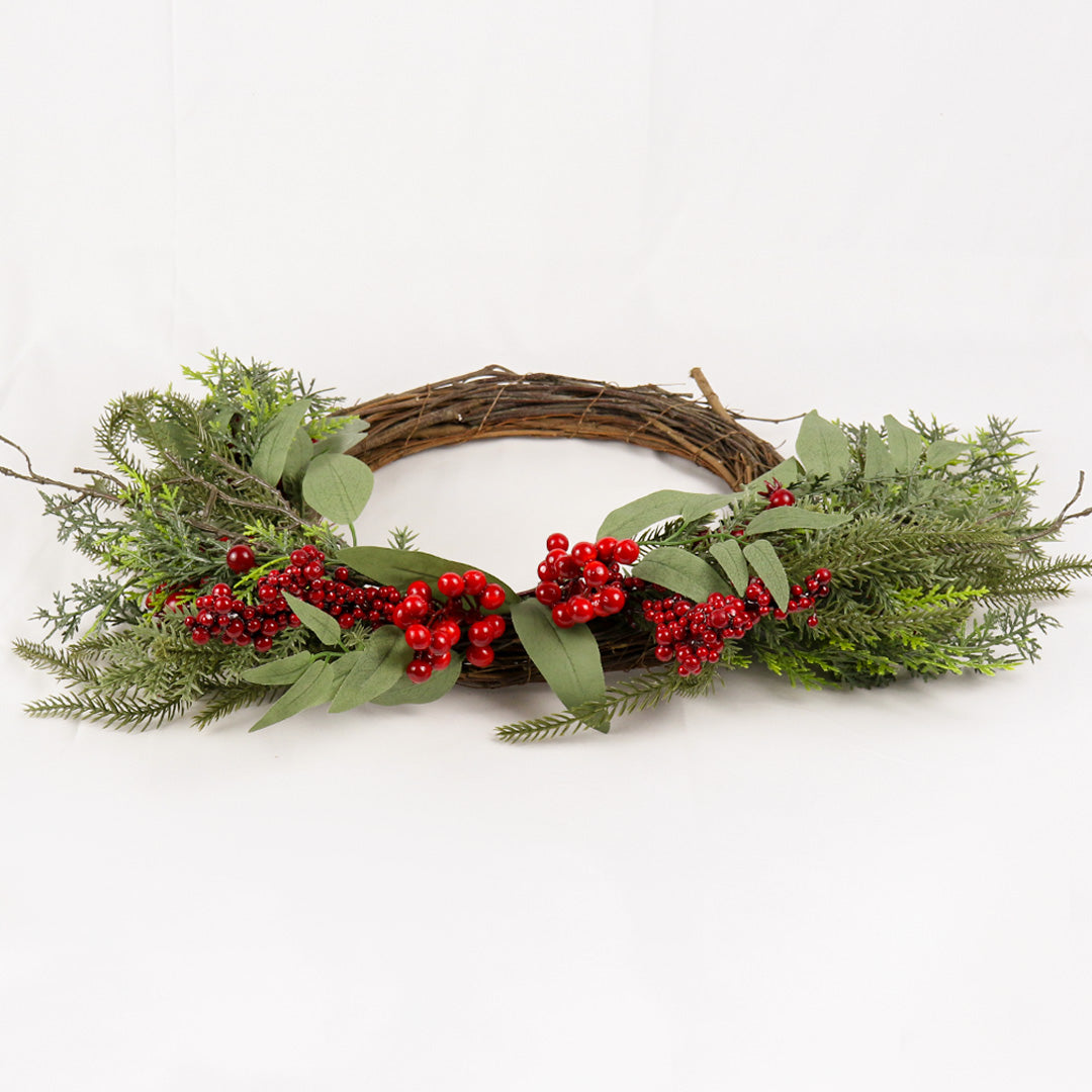 55cm red berry wreath WR004