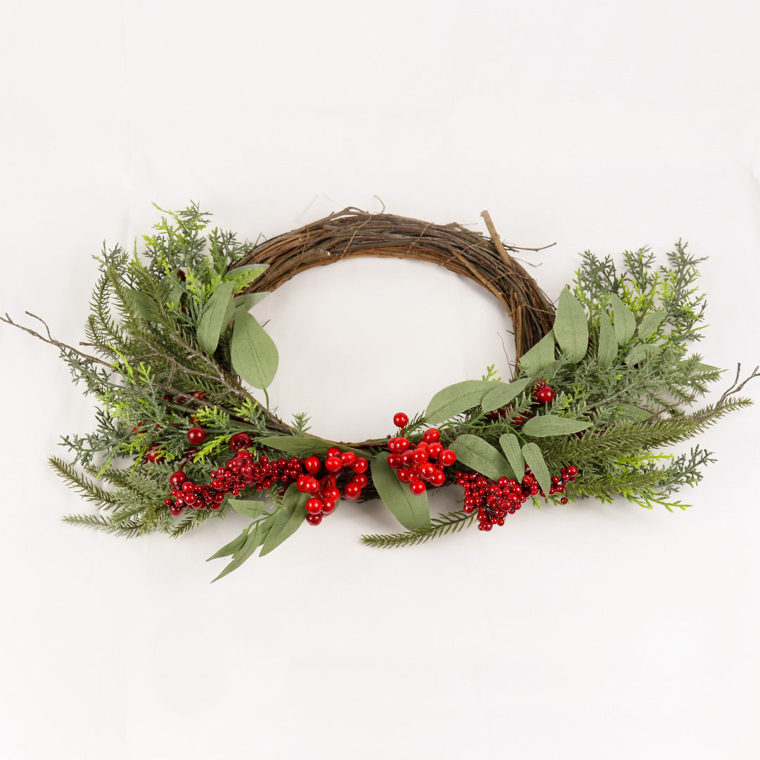 55cm red berry wreath WR004