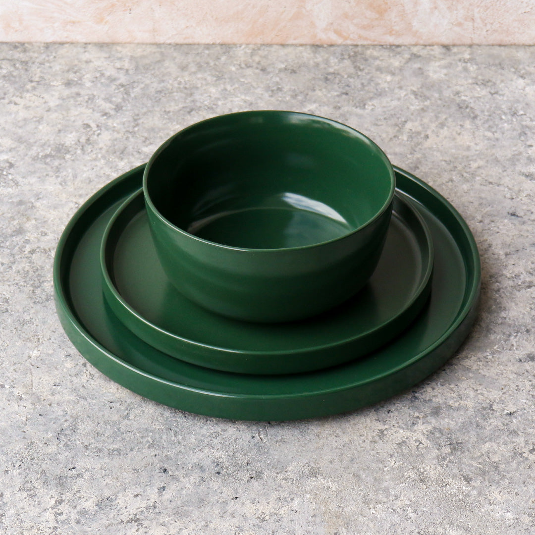 Green Dinnerware Set