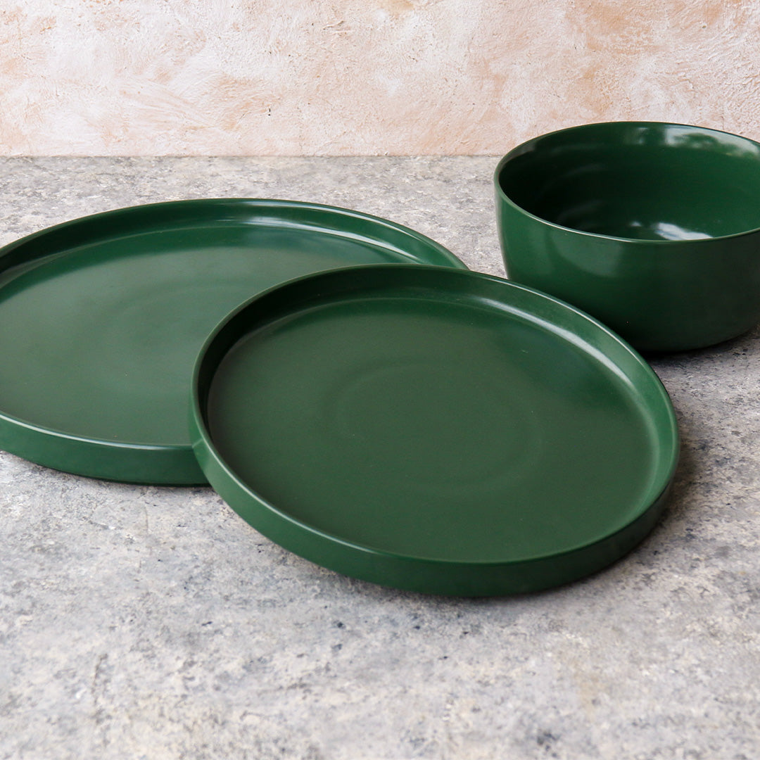 Green Dinnerware Set