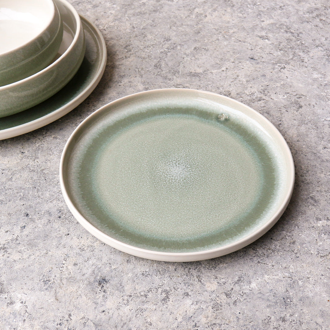 Light Green Dinnerware Set