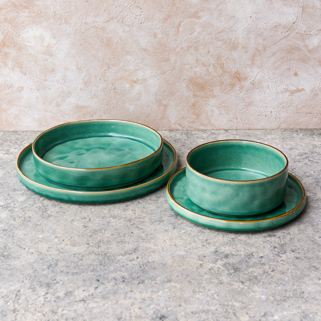 Green Dinnerware set
