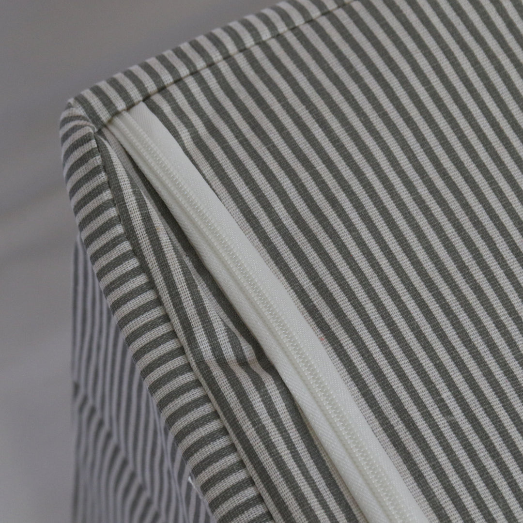 Fabric Storage Box With Zip