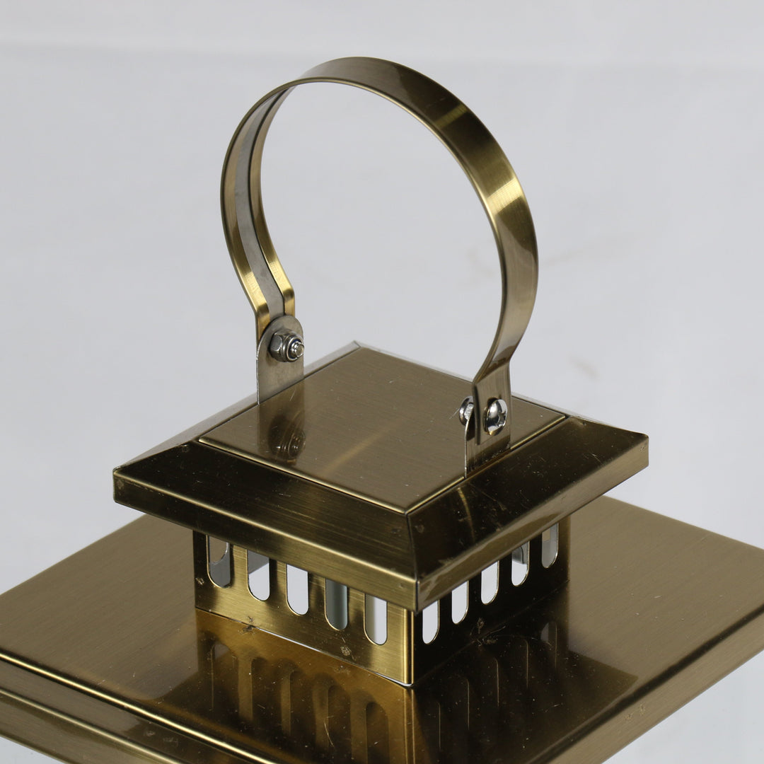 Gold Lantern