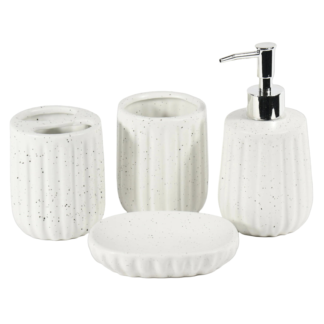 Bathroom ceramic set
