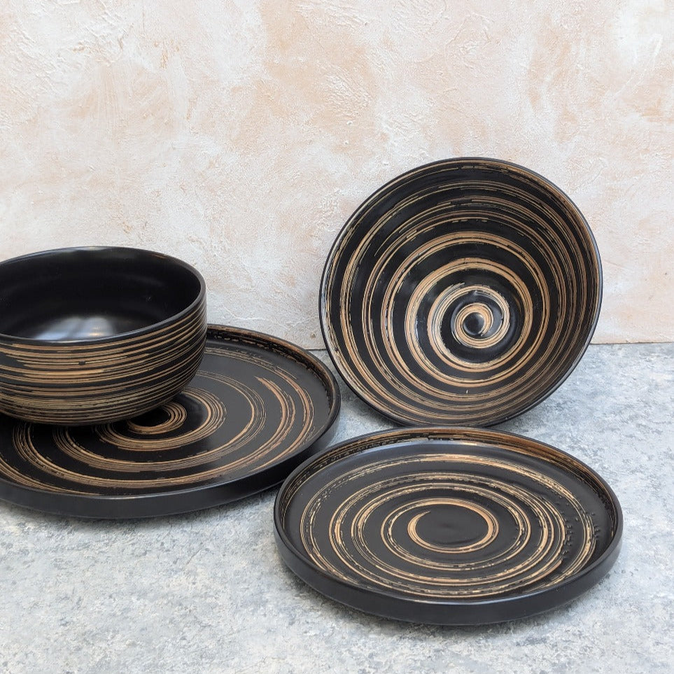 Elegant Black Ceramic Tableware Set