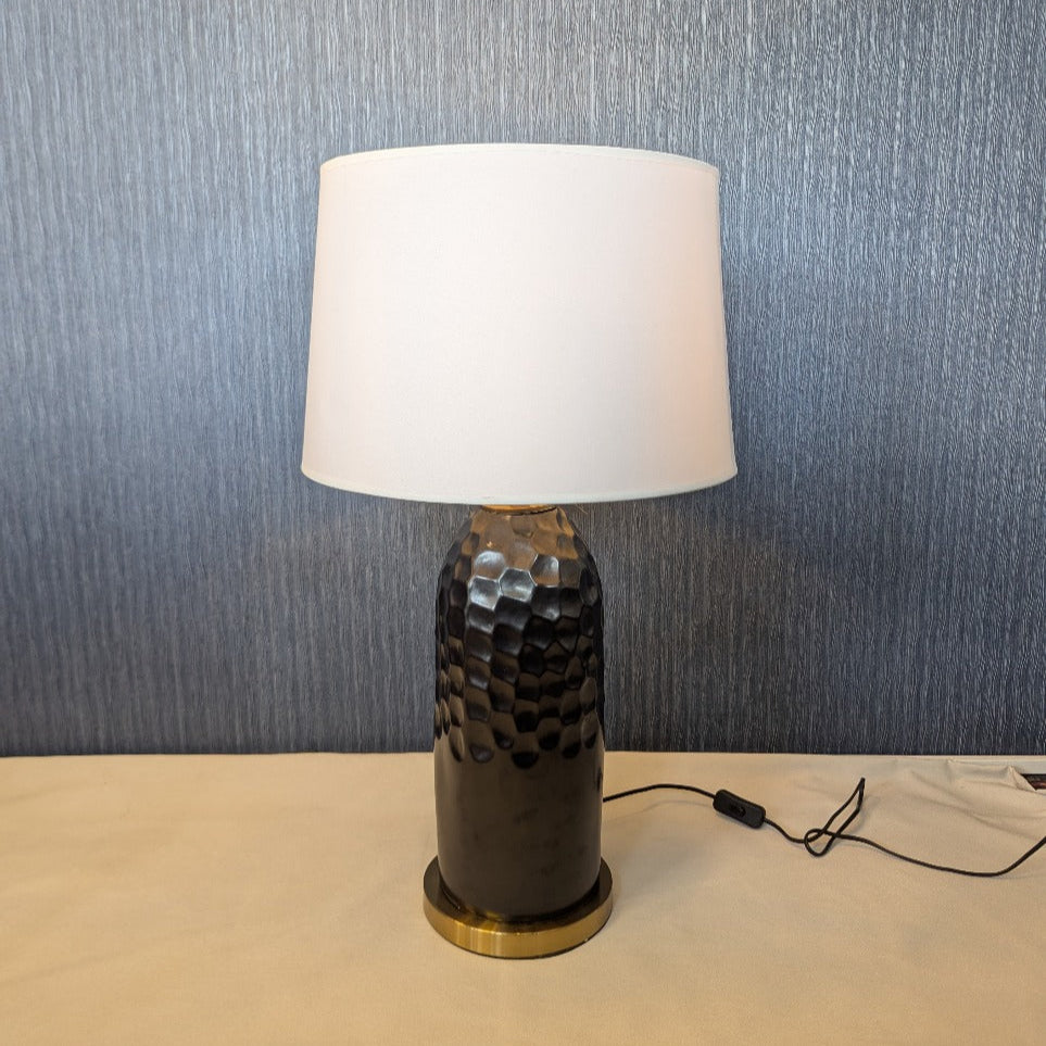 Hammered ceramic Table Lamp