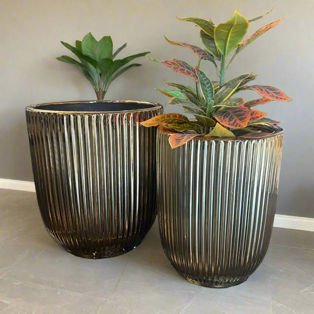 Gold Ribbed Plant Holder
