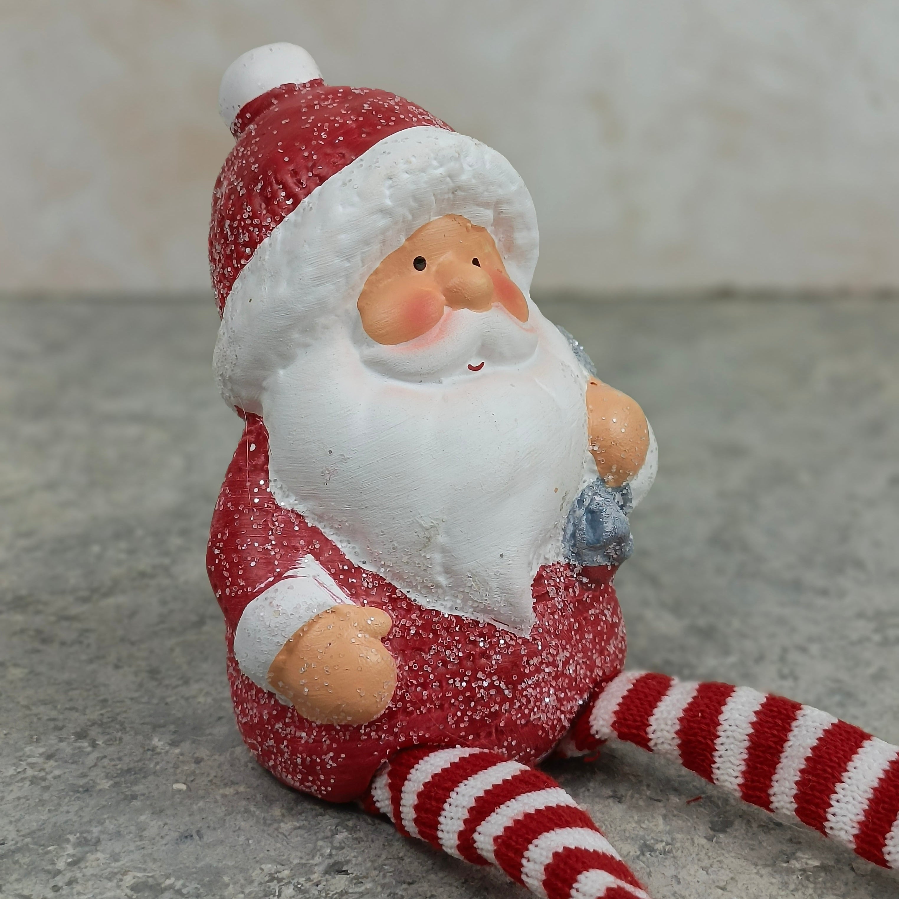 Sitting Snowman/Santa Ornament