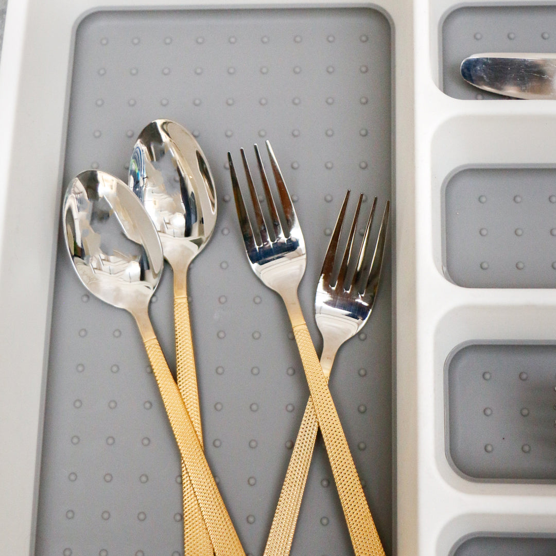Plastic Cutlery Organizer
