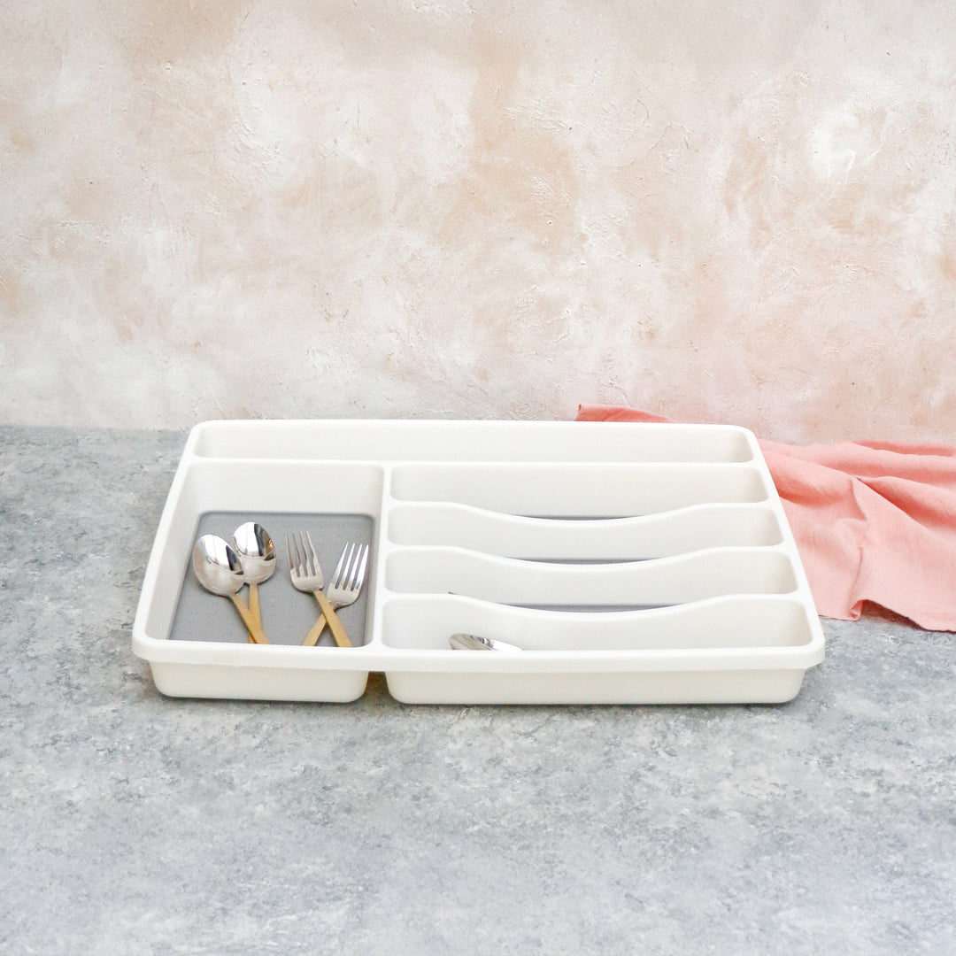 Plastic Cutlery Organizer
