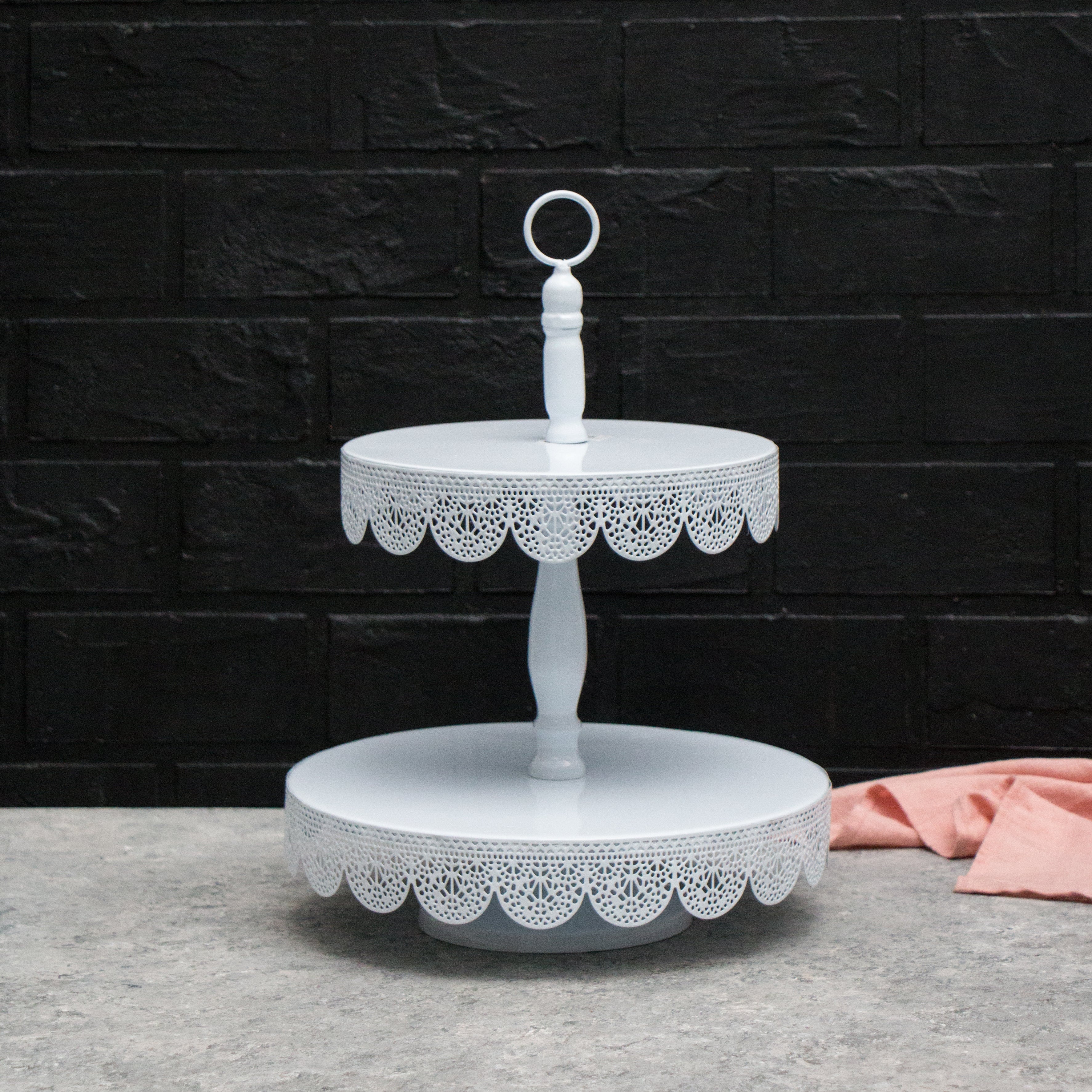 Multi Tier Round Server