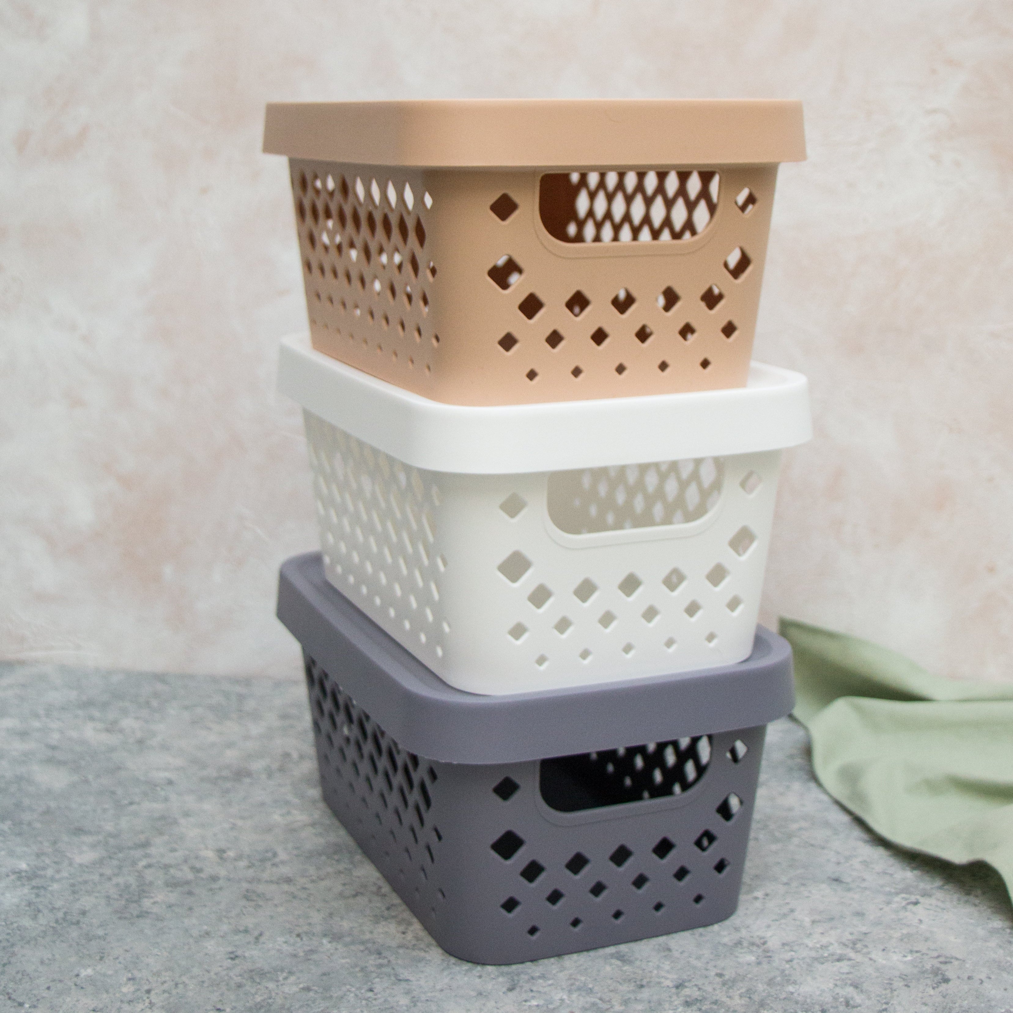 Mesh Box with Lid