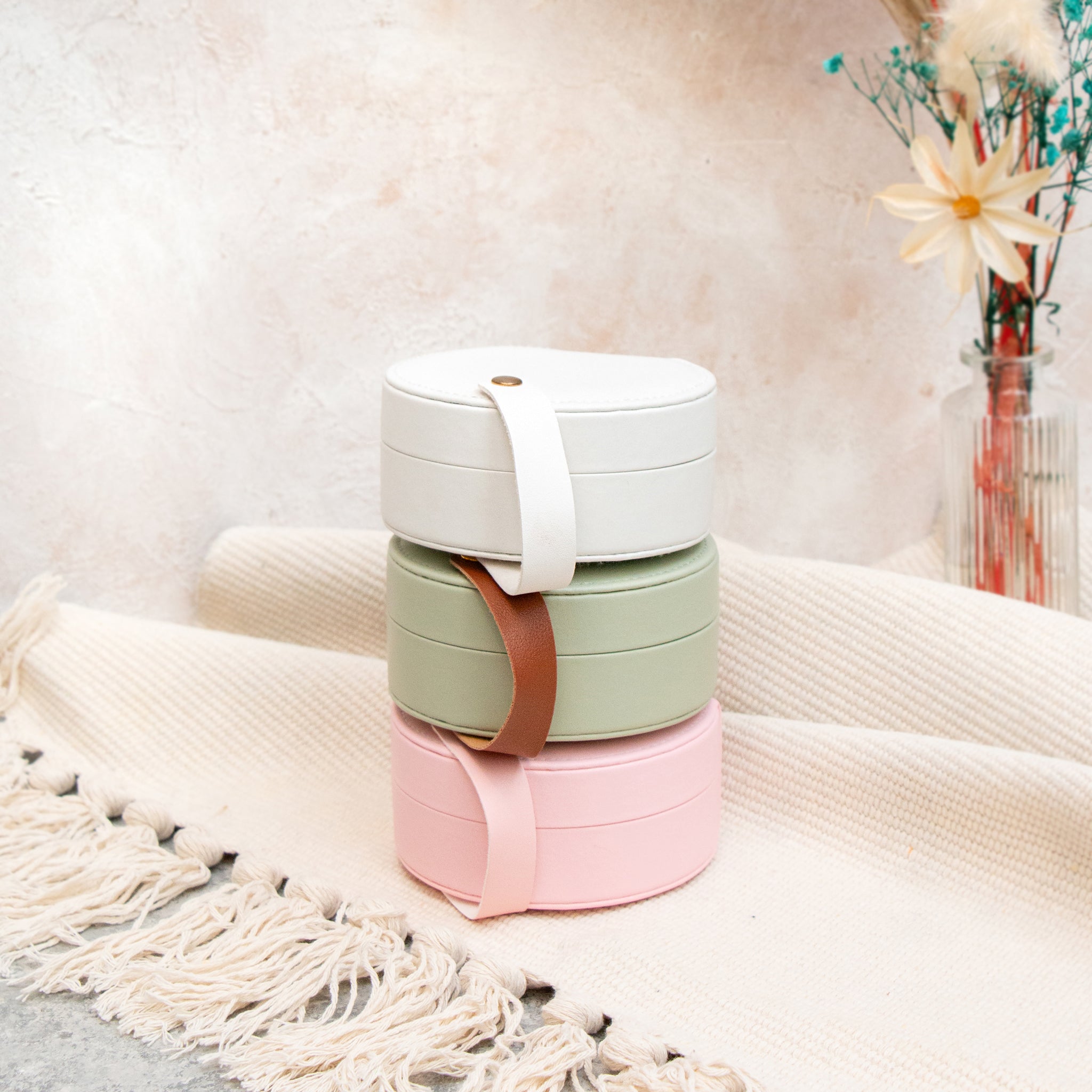 Round Cosmetic Organizer