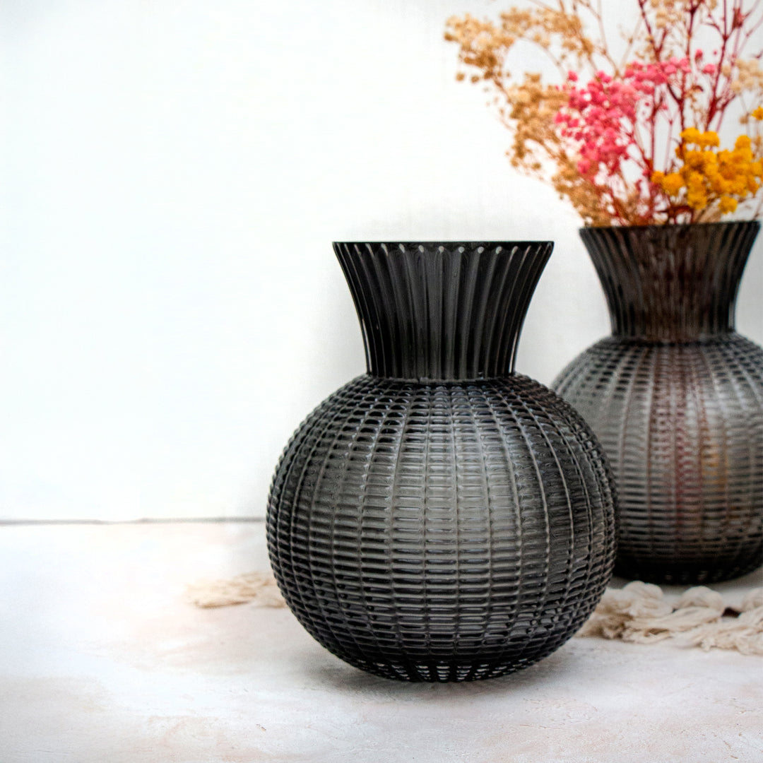 Light Black Ball Vase