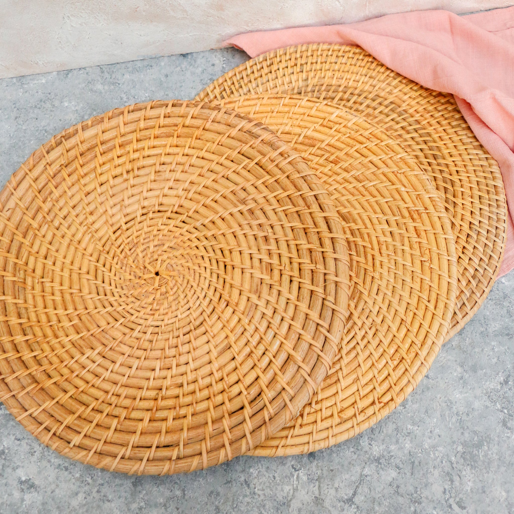Round Cane Table Mat