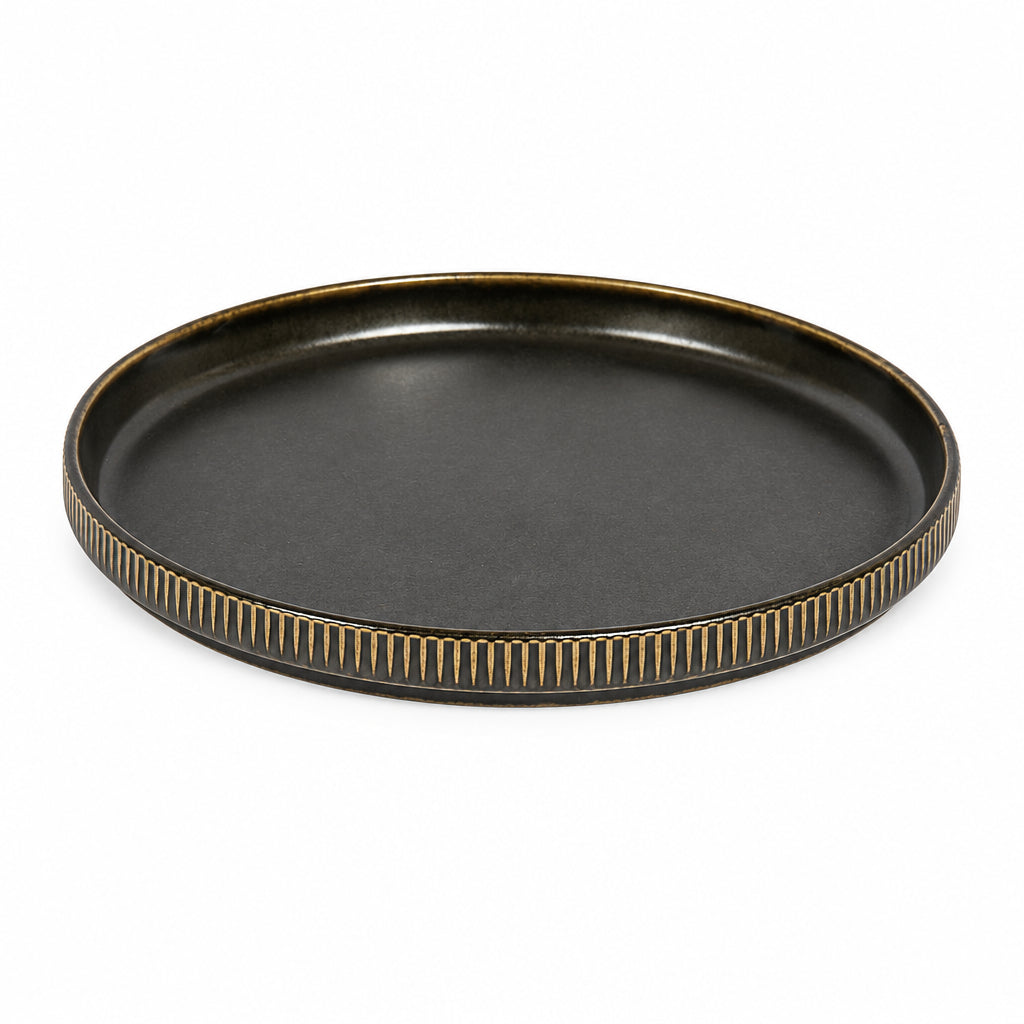 Charcoal Reed Dinnerware Set