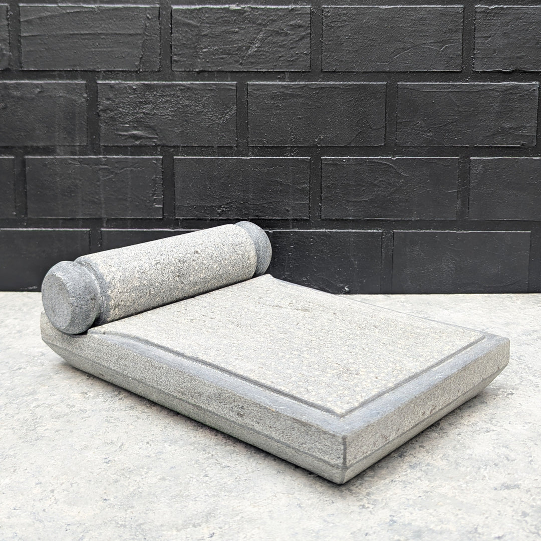 spice grinding stone