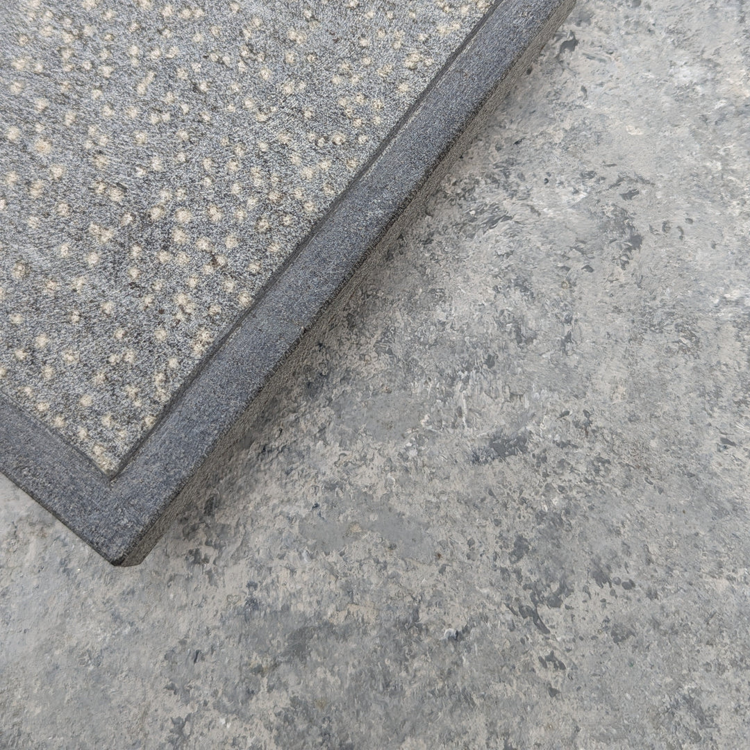 spice grinding stone