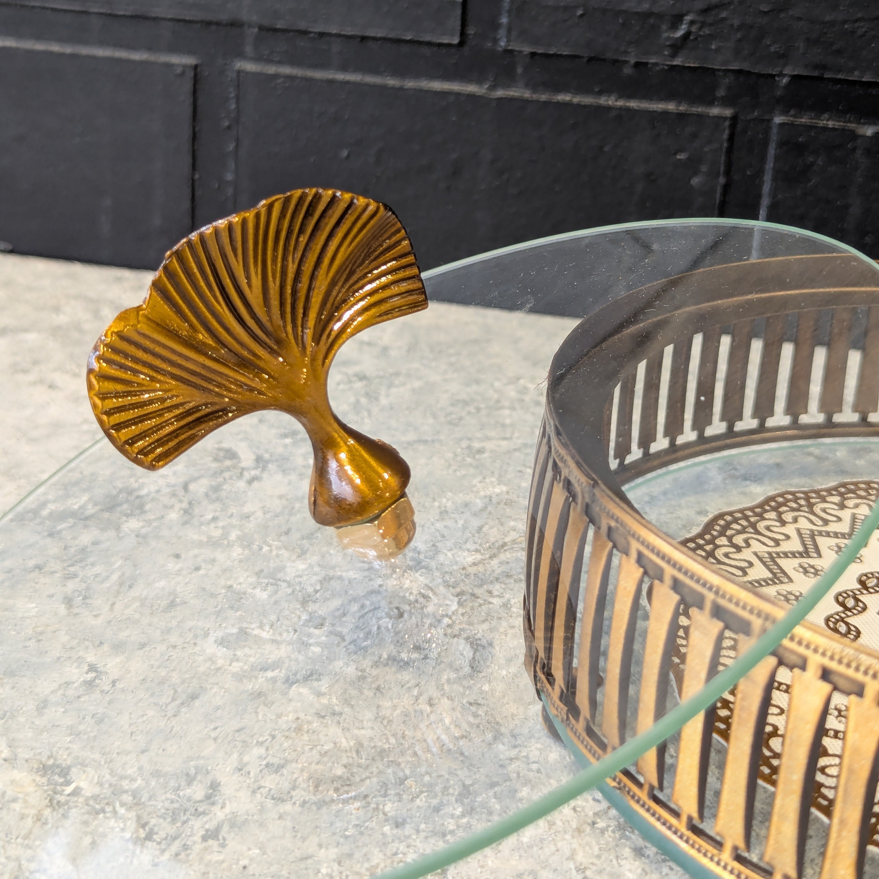 Round Server with Lid