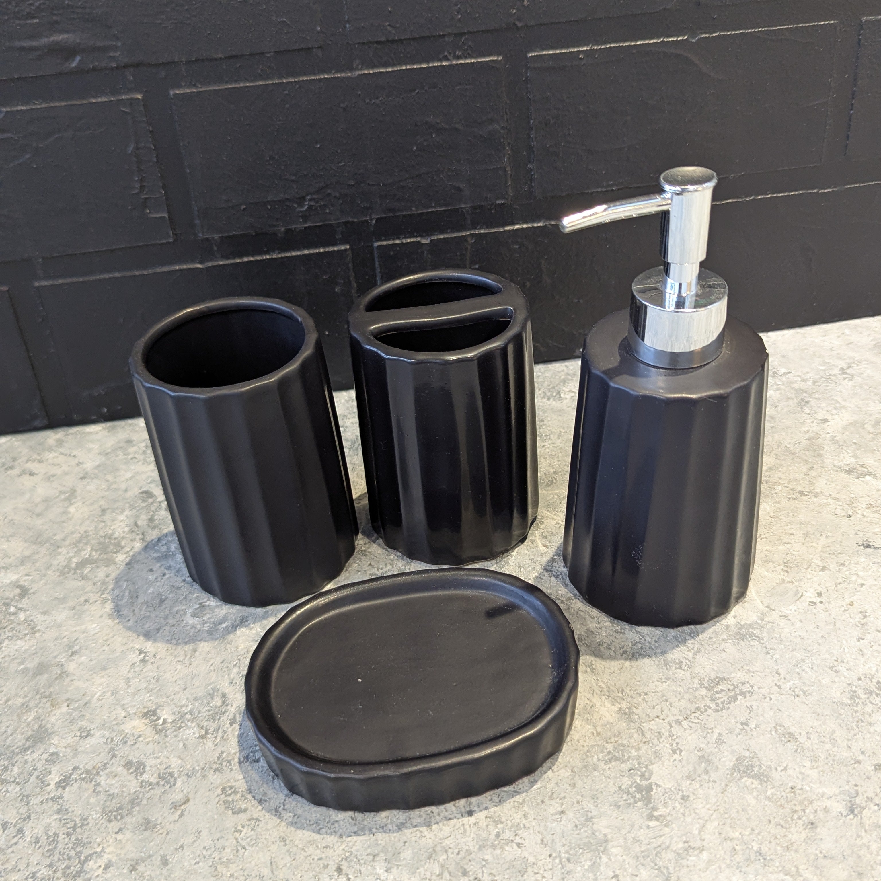 Bathroom Ceramic Set