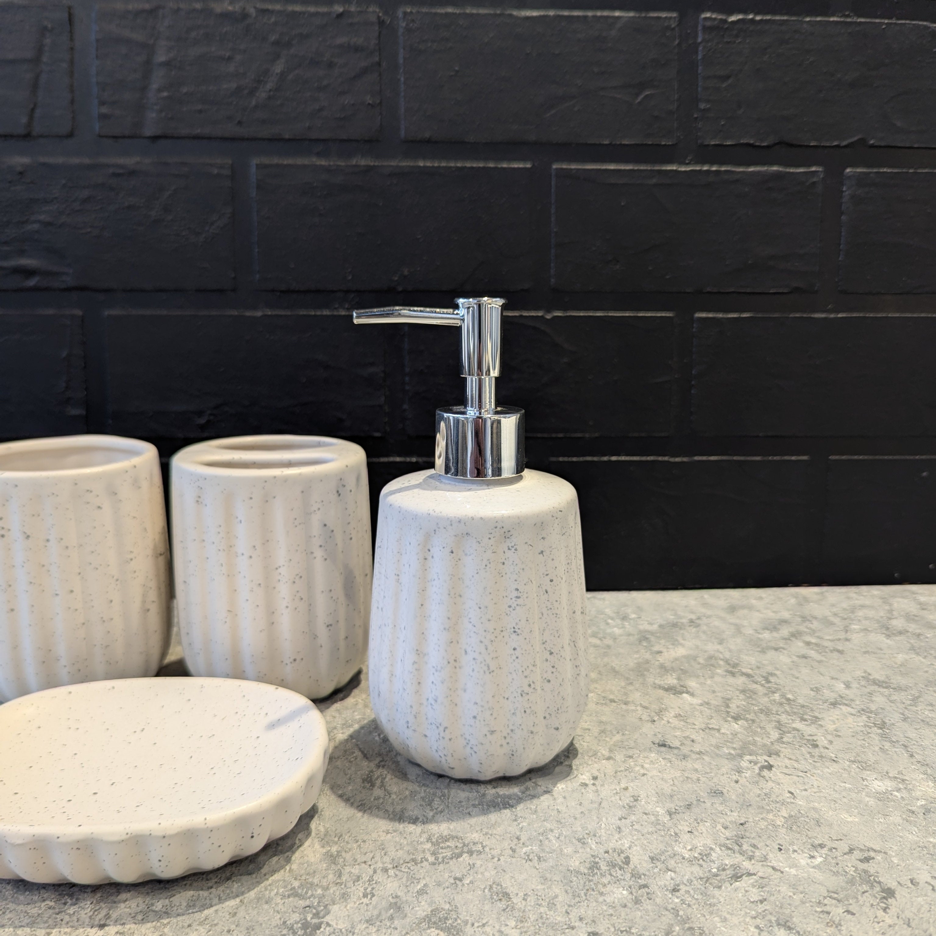 Bathroom Ceramic Set