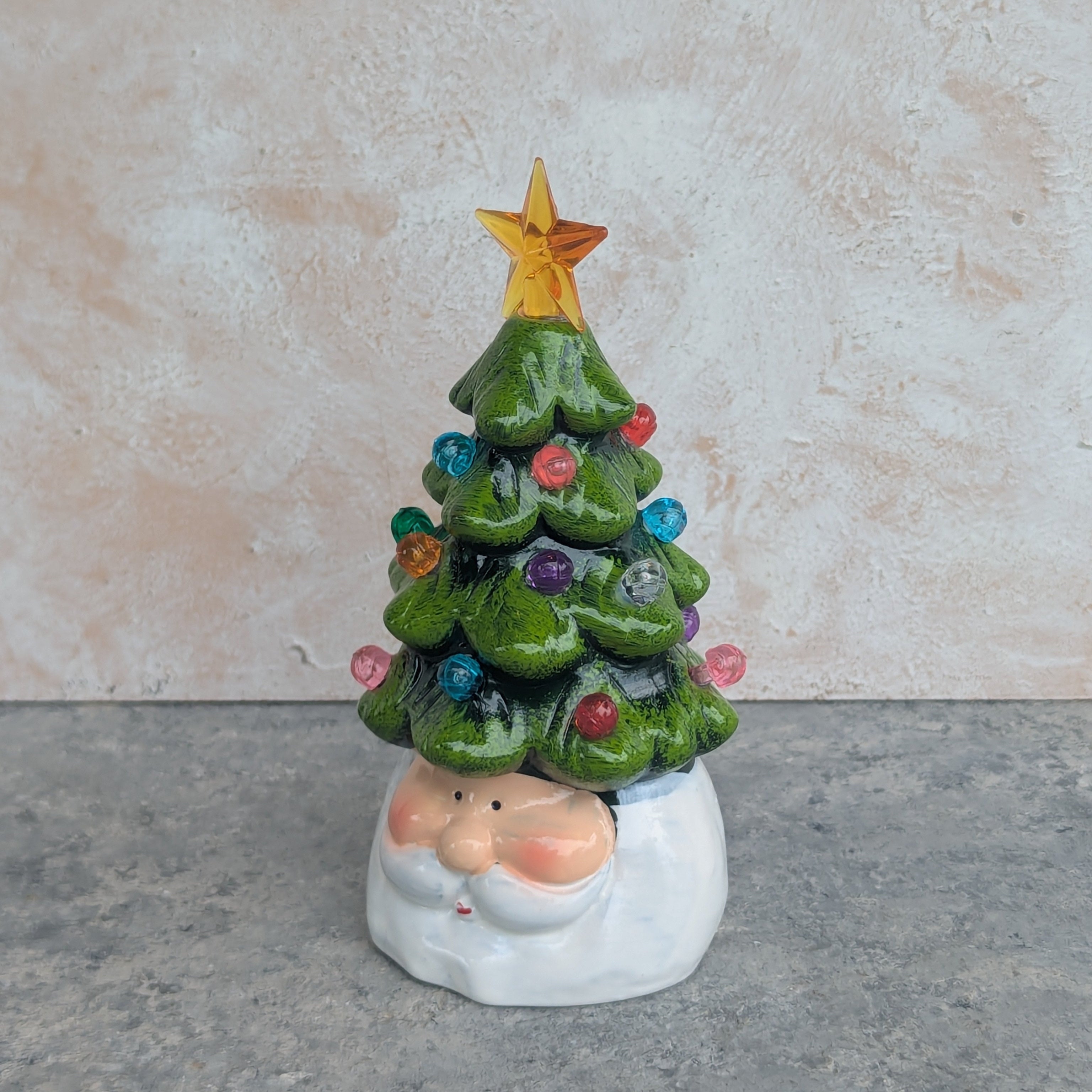 Santa Head Tree - CER074
