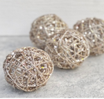Load image into Gallery viewer, 10cm rattan ball
