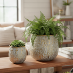 Load image into Gallery viewer, Gold Design Vase
